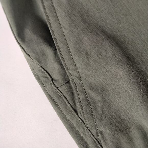 Trunks Surf and Swim Co Men's Sz 30 Land To Water 360 Stretch Utility Shorts - Picture 5 of 9